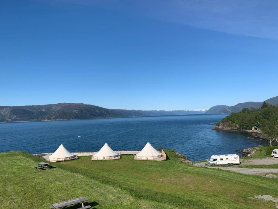 Botnen Camping Botnen (Sogn og Fjordane) Exterior foto